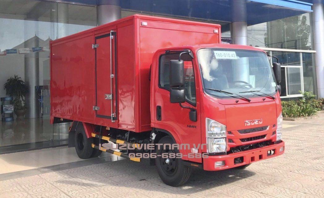 XE TẢI THÙNG KÍN 1.9 TẤN ISUZU NMR85HE4A