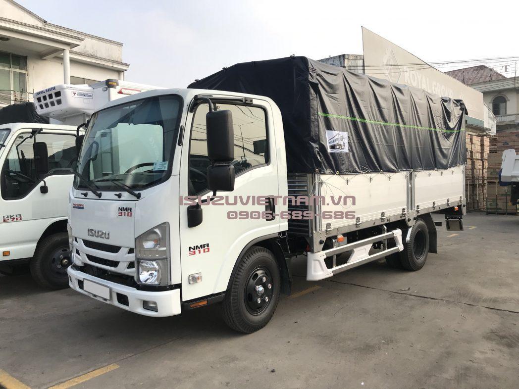 XE TẢI THÙNG MUI BẠT 3 TẤN ISUZU NMR85HE4