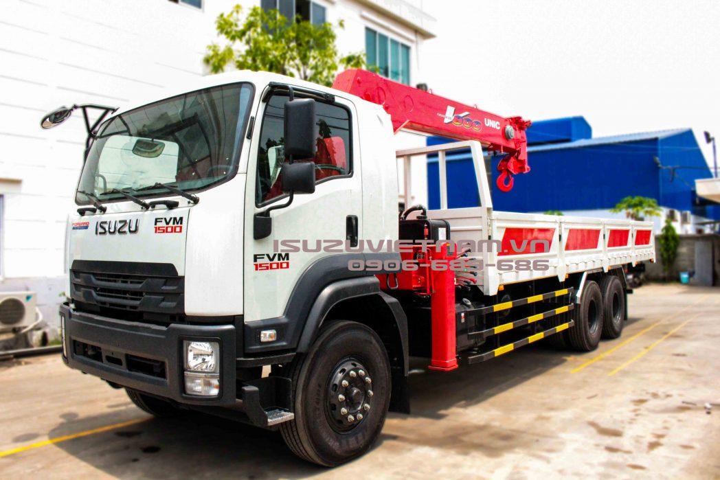 XE TẢI CẨU 11 TẤN ISUZU FVM34WE4 GẮN CẨU UNIC URV804