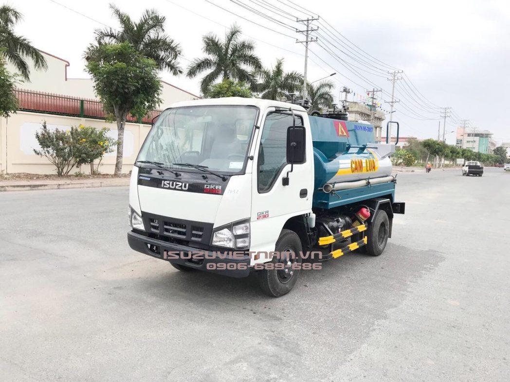 XE BỒN CHỞ XĂNG DẦU 3 KHỐI ISUZU QKR77FE4